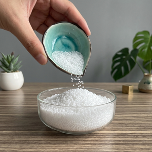 <span class=keywords><strong>Engrais</strong></span> azoté urée en billes fines N46 46% N de haute qualité, origine Chine, facilement absorbable, haute activité, pour cultures à rendement élevé, en sac, FOB CIF - Product Image 2