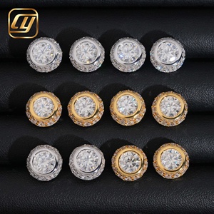 Boucles d'oreilles clous de luxe en argent 925 avec diamants Moissanite VVS taille brillant, plaqué or 18 carats, sertissage griffe, bijoux unisexe pour usage quotidien - Product Image 1