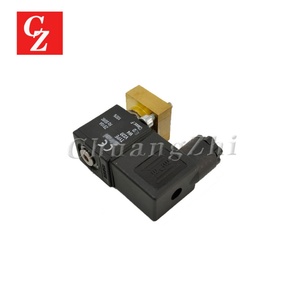 Nueva Válvula Solenoide ZS1057786 230V 50/60HZ para Piezas de Compresores Industriales Gardner Denver - Product Image 2