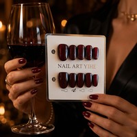 Faux ongles magnétiques rouges en PMMA à presser, couvrance totale moyenne, formes carrées effet gelée, 24 pièces pour femmes et hommes