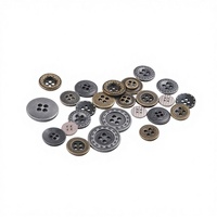 Boucle en alliage à motif d'ancrage boutonné à quatre points, bords larges à pois, rayures diagonales, œillets en forme de bol 26041003