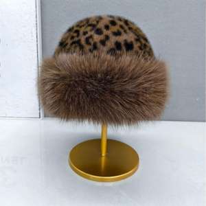 Gorros de Felpa con Orejeras de Leopardo para Mujer, Estilo Princesa del Noreste, Cálidos y de Piel, para Otoño e Invierno - Product Image 4