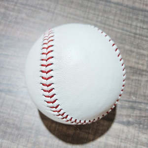 Balle de baseball de 9 pouces pour jeunes et adultes, noyau en bois dur ou en caoutchouc souple, pour l'entraînement et la compétition - Product Image 2