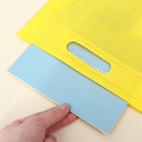 Direct leverbaar veelzijdige effen gekleurde spunbond non-woven draagtassen met offsetdruk, platte bodem, voor reclame en winkelen