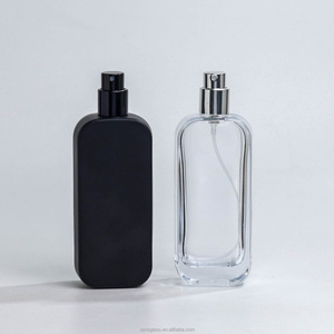 Botella de <span class=keywords><strong>Perfume</strong></span> Cuadrada de Vidrio de Alta Calidad <span class=keywords><strong>XS</strong></span> de 50 ml con Pulverizador, Impresión Serigráfica, Negro Mate, Botella Vacía Exquisita, Modelo 0055 - Product Image 3