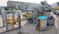 Ligne de production de blocs creux hydrauliques entièrement automatique contrôlée par PLC BRK, facile à utiliser pour usage domestique, pour la fabrication de blocs en ciment