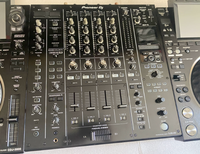 Ensemble DJ Pioneer CDJ-3000 & DJM-A9 d'occasion - Équipement DJ professionnel pour club - Haute valeur - En stock