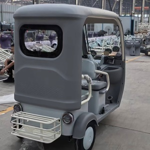 <span class=keywords><strong>Tricycle</strong></span> <span class=keywords><strong>électrique</strong></span> de loisirs pour adultes, <span class=keywords><strong>tout</strong></span>-<span class=keywords><strong>terrain</strong></span>, pneus antidérapants, cabine fermée, sièges confortables, pour extérieur et fermes - Product Image 2