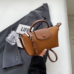 <span class=keywords><strong>Borsa</strong></span> <span class=keywords><strong>a</strong></span> <span class=keywords><strong>Tracolla</strong></span> Vintage di Alta Qualità con Motivo Drago in PU con Cerniera 2024 Nuova Tendenza Versatile e Popolare - Product Image 6