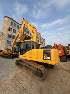 Gran descuento, excavadora sobre orugas Komatsu Original usada, peso operativo de 20 toneladas, construcción de bomba de Motor Isuzu - Product Image 3