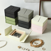 Boîte à bijoux magnétique à double porte avec logo personnalisé, emballage cadeau en papier pour bracelet, boucles d'oreilles, bague et collier