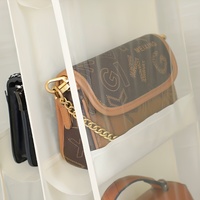 Organisateur de placard suspendu à 8 poches avec fenêtre transparente avec sac à main multicouche sac de rangement gain de place support de garde-robe