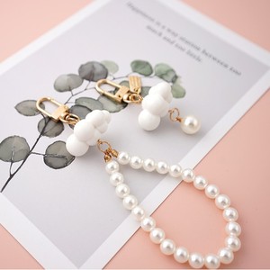 Porte-clés Nuage Perlé Adorable avec Chaîne Perlée, Accessoires Créatifs <span class=keywords><strong>pour</strong></span> Clés de Couple, Breloque Tendance <span class=keywords><strong>pour</strong></span> Sac et Étui d'Écouteurs, Idéal <span class=keywords><strong>pour</strong></span> Clés de Voiture - Product Image 4