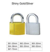 Cadenas en fer avec placage en laiton