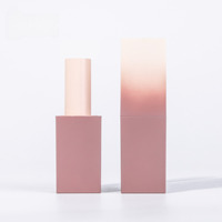 Tube de rouge à lèvres magnétique brillant de haute qualité avec capuchon à vis en ABS rose et bouton aimanté, emballage cosmétique vide personnalisable avec LOGO imprimable