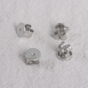 Accesorios para los oídos textura anticaída circular 925 en forma de cobre chapado en oro genuino tapones para los oídos Venta caliente pendientes hebilla - Product Image 3