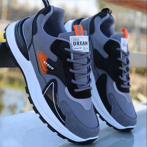 Nuove Scarpe da Corsa da Uomo Autunno 2025, Versatili, Casual, con Lacci, in Mesh Traspirante - Product Image 1
