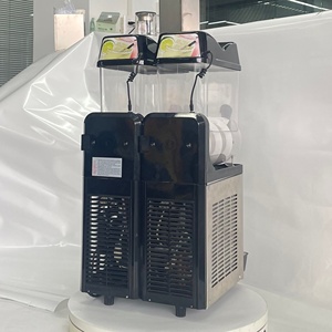 Máquina de Granizados Comercial Portátil de 2 Tanques, 220V, para Puestos de Comida Callejera y Exteriores - Product Image 4