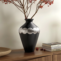 TONFO Vase de table rustique pour décor de ferme | Centre de table en céramique fait à la main pour coiffer votre bureau, console et étagères