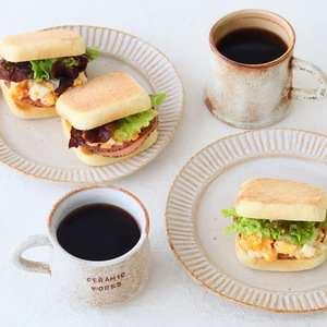 Bandeja para magdalenas de acero al carbono cuadrada antiadherente personalizada de diseño nórdico con tapa - Product Image 6