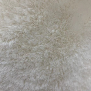 Tissu en peluche fausse fourrure polyester, pour la fabrication de jouets des animaux de compagnie - Product Image 5