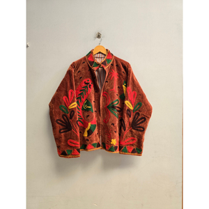 Chaqueta de Terciopelo Marrón para Mujer con Bordado Floral, Cuello Camisero, Chaqueta Corta de Otoño, Estilo Vintage, Prenda Exterior de Diseñador - Product Image 2