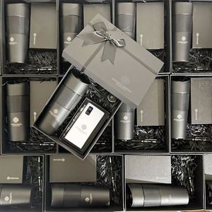 Electronic Business Gift Set Power Bank USB Flash Drive Mouse Thermal Transfer Printed Modern Design Multi Occasion