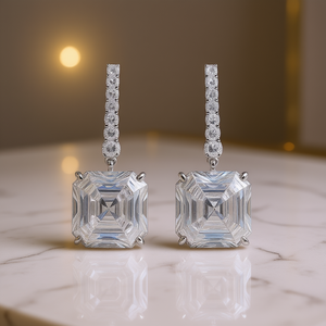 Orecchini con Diamanti Taglio Asscher Bianchi Champagne in Oro Bianco con Certificazione GIA, Stile Classico da Donna per Matrimonio - Product Image 2