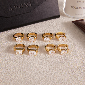 Boucles d'oreilles pendantes Huggie en acier inoxydable avec zircon serti griffe, bijoux fantaisie pour femme, motif cœur elliptique - Product Image 3