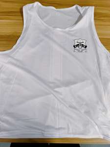 เสื้อกล้ามตาข่ายสำหรับฝึกซ้อมฟุตบอล แบบมีรูระบายอากาศ สามารถสกรีนโลโก้ได้ - Product Image 4