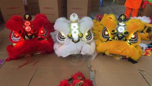 Costume de danse <span class=keywords><strong>du</strong></span> lion de style grue <span class=keywords><strong>du</strong></span> <span class=keywords><strong>sud</strong></span> de Foshan pour le Nouvel An chinois, danse folklorique chinoise <span class=keywords><strong>du</strong></span> lion - Product Image 5