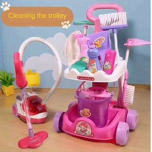 Kit <span class=keywords><strong>de</strong></span> jeu pour chariot <span class=keywords><strong>de</strong></span> balayage éducatif pour enfants Playhouse d'intérieur Kit <span class=keywords><strong>de</strong></span> jeu pour petite fille aspirateur Playhouse Set Housekeeping - Product Image 4