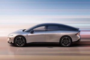 2024 Xpeng P7i Xiaopeng P7 Electric Suv Sedan con rango de 550km Carga rápida Nuevo Vehículo de energía de China Pro Edition - Product Image 4