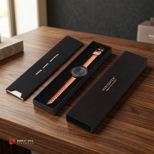 Modern <b>Black</b> Portable Sliding <b>Gift</b> <b>Box</b> for Watches and Accessories with Sophisticated Design - Product Image 2