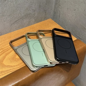 Nueva Funda Magnética Rígida Original para iPhone 17 Air 16 15 14 Pro Max, Diseño Simple Esmerilado y Resistente - Product Image 3