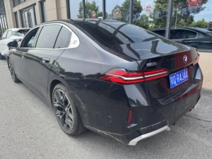 Venta al por Mayor de Autos Usados BMW Serie 5 <span class=keywords><strong>G60</strong></span> 530Li Luxury M Sport 2024 Sedán - Product Image 6