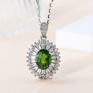 El yapımı 925 ayar gümüş doğal diyopsit taşlı kolye, mor kristal şifa taşı, rodyum kaplama oval kesim pençe ayarlı. - Product Image 1