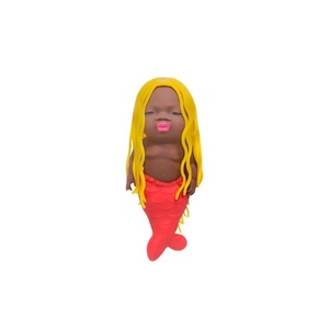 Muñeca de Palma Negra de Goma Blanda y Esponjosa, de Princesa Sirena de Pelo Largo, Adorable y Divertida, Juguete Antiestrés para Niños de 5 a 7 Años - Product Image 5