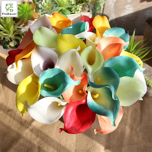 Hot Bán Giá Rẻ <span class=keywords><strong>Calla</strong></span> Lily Nhân Tạo Hoa Bó Hoa Mini PU Bất Động Cảm Ứng Cho Wedding Party Chủ Trang Trí Bảng Trung Tâm Mảnh - Product Image 3
