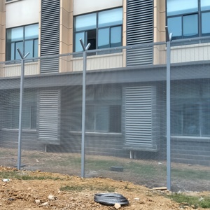 Clôture de sécurité de type prison à installation rapide 358 - <span class=keywords><strong>Panneaux</strong></span> pré-assemblés (ex. <span class=keywords><strong>3</strong></span>,66 m de large), pour zones de sécurité communautaire - Product Image 6