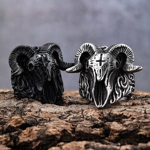 Anillos de Calavera Negra Personalizados para Motociclistas, Anillos de Acero Inoxidable con Diseño de <span class=keywords><strong>Lucifer</strong></span>, Cabra, Carnero y <span class=keywords><strong>Diablo</strong></span> para Hombres y Mujeres - Product Image 2
