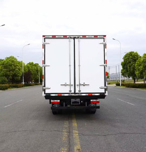 Dongfeng אנרגיה חדשה קירור משאית 4.1 מטר תיבת מטען ידנית אירו 6 אפשרויות בנזין דיזל פליטה בשימוש - Product Image 5