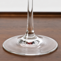 Verre à vin rouge en cristal sans plomb SUNYO avec logo personnalisé, verres à pied côtelés pour bar à domicile, mariage, fête, vaisselle élégante et transparente
