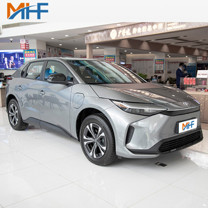 Nuevo Vehículo Eléctrico SUV Toyota BZ4X 2025 de 4 Ruedas, 2WD, con 615 KM de Autonomía - Product Image 4