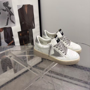 Chaussures Rétro Effet Vieilli pour Femme, Chaussures de Sport Plates en Cuir Effet Vieilli avec Étoiles pour Homme, Semelle Intérieure Rehaussante à Cinq Branches en Forme d'Étoile - Product Image 5