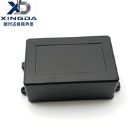 Boîtier électronique rectangulaire en plastique ABS moulé par injection, finition noire mate avec languettes de montage pour petit module de circuit