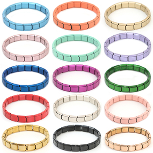Bracelet à breloques italien avec différents motifs, bracelet italien pour <span class=keywords><strong>fille</strong></span>, breloques colorées en acier inoxydable, bracelet italien personnalisé - Product Image 4