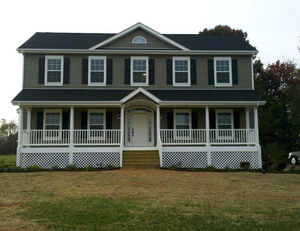 Casa prefabricada acogedora tradicional con techo a dos aguas y Valle - Product Image 1