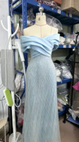 Robe de soirée mi-longue vert menthe LM A369, épaules dénudées, haut croisé, superposition en maille à strass et franges, robe moulante de cérémonie