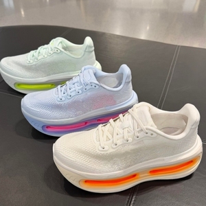 Zapatillas Deportivas con Amortiguación de Aire, Cómodas para Caminar, Correr, Deporte Casual, para Hombre y <span class=keywords><strong>Mujer</strong></span>, Venta al Por Mayor de Fábrica - Product Image 1